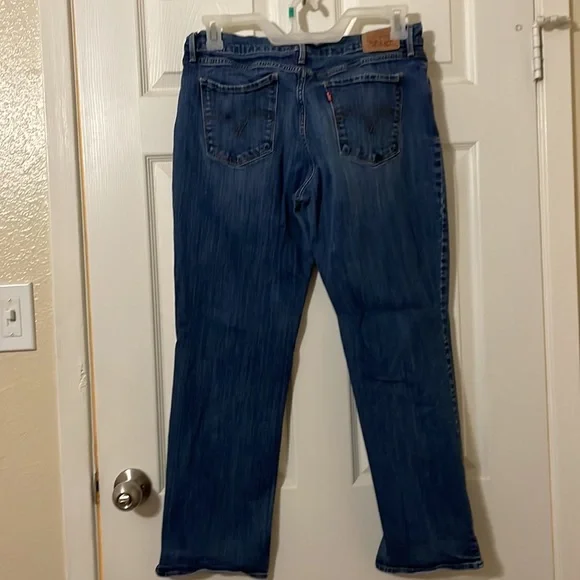 Womens Size 14S, 505 Straight Levi  Blue Jeans - Picture 2 of 5